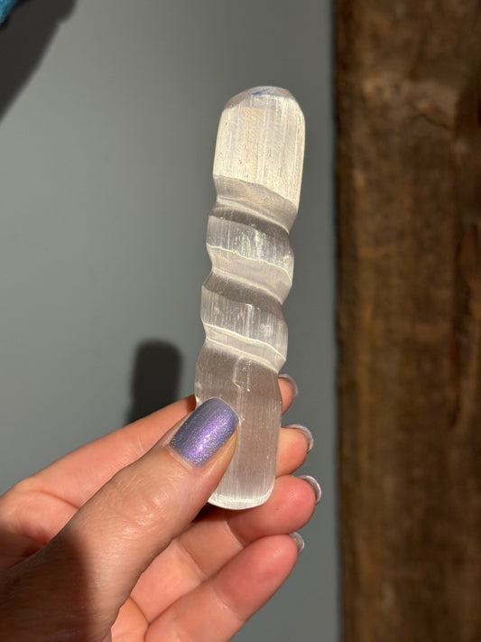 Satin Spar Spiral Wand