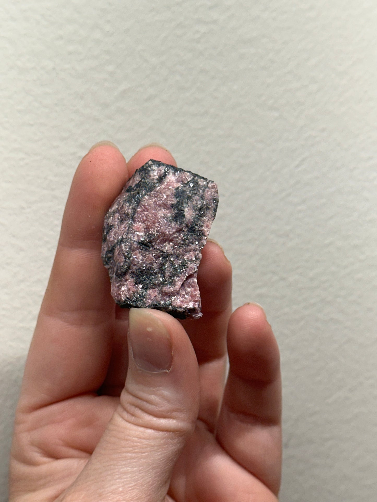 Rhodonite - Raw